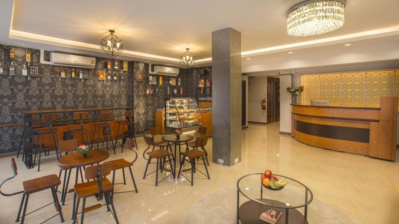 V One Pride-Sukhumvit 22, Bangkok Hotel Екстериор снимка