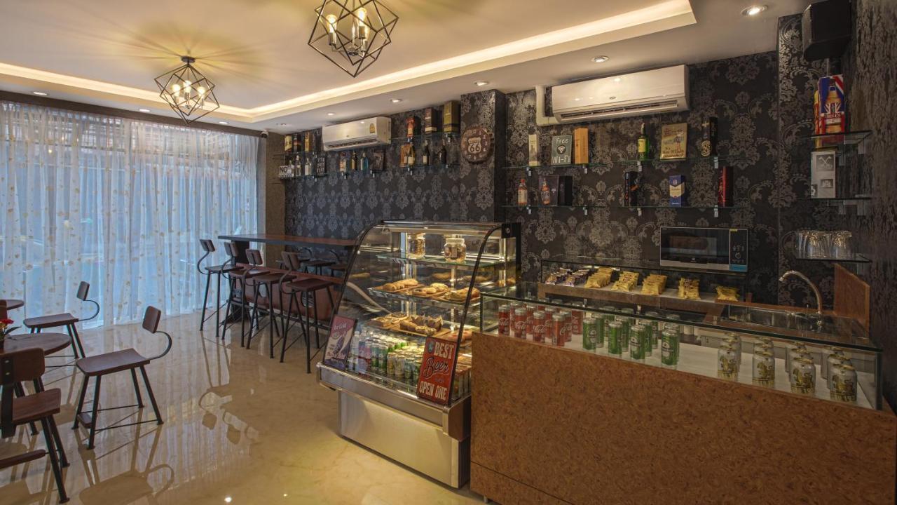 V One Pride-Sukhumvit 22, Bangkok Hotel Екстериор снимка
